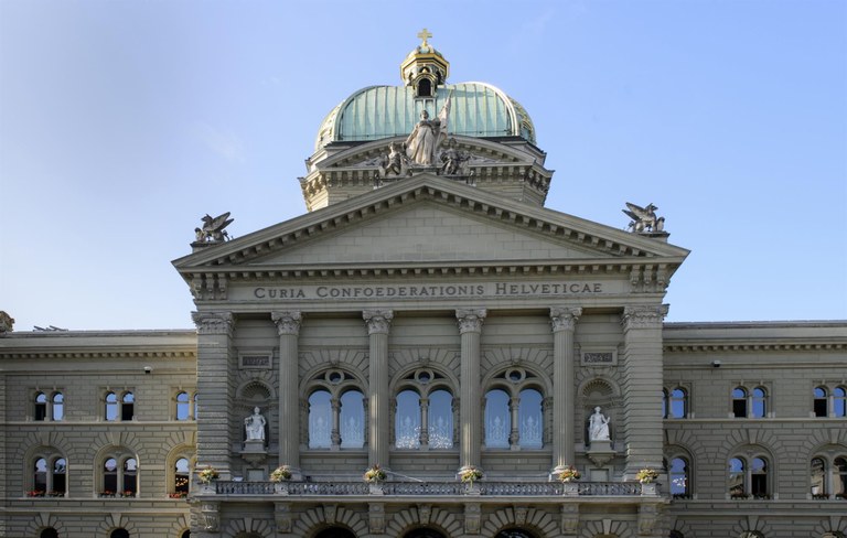 SCHWEIZ: Eine intensive Kampagne steht der Community bevor - so kannst Du helfen!