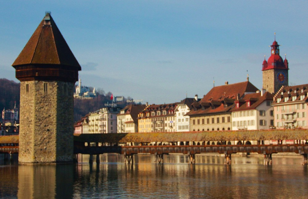 SCHWEIZ: Luzern wird sechste Regenbogenstadt der Schweiz
