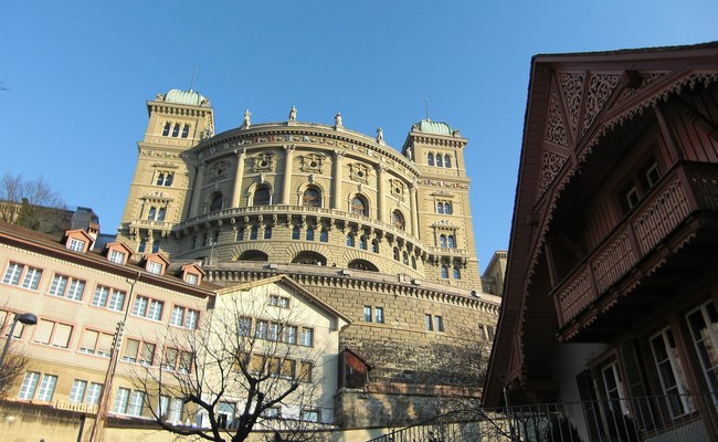 SCHWEIZ: Nationalrat will betreffend trans Jugendlichen erst Fakten schaffen
