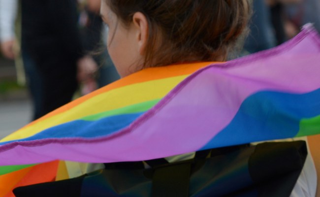 SERBIEN: Aktivist:innen erneuern ihre Forderungen für LGBTI+ Rechte