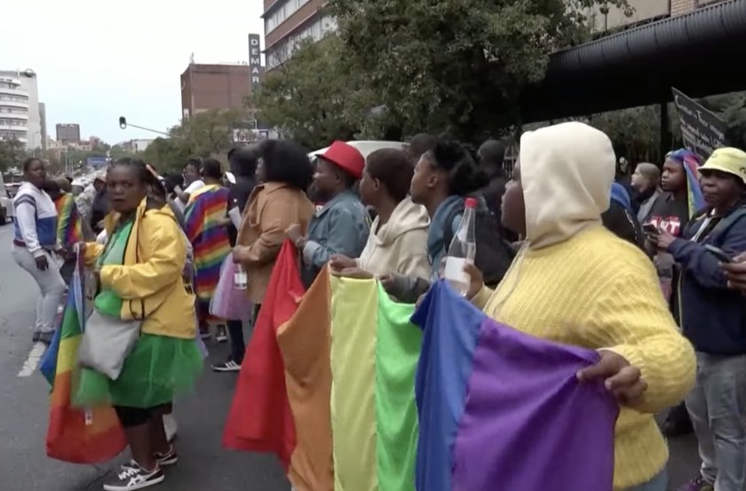SÜDAFRIKAs Community zeigt Solidarität mit LGBTI+ in Uganda