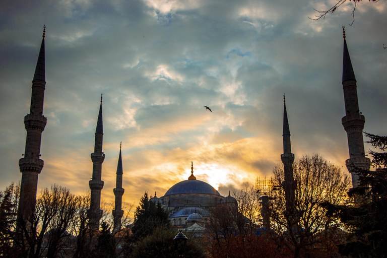 TÜRKEI schliesst eines der grössten Newsportale - wegen angeblichen LGBTI+ Inhalten