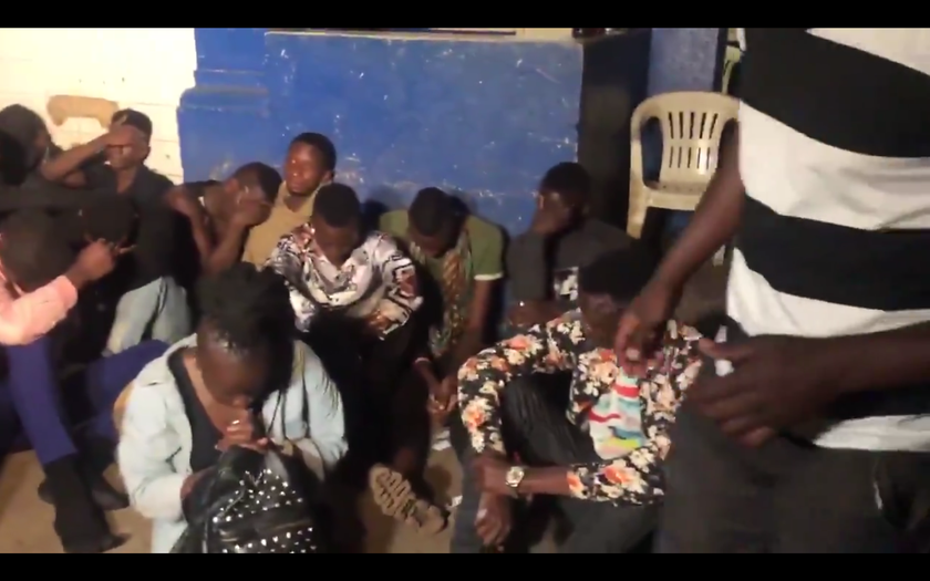 UGANDA: Polizei nimmt 127 Personen in gay-friendly Bar fest