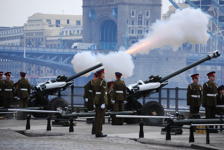 UK: LGBTI+ Veteran:innen haben endlich eine Entschädigung erhalten