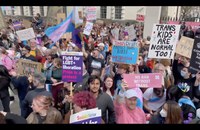 UK: Tausende Queers demonstrieren gegen geplantes Verbot von Konversionstherapien