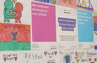 UK: Überdeutliche Mehrheit der Eltern unterstützen LGBTI+ inklusiven Schulunterricht