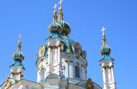 UKRAINE: LGBTI+ Organisation verklagt erstmals religiösen Anführer