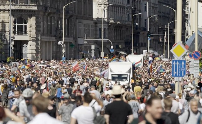 UNGARN: 35'000 erwartet, und 200'000 kamen zur Budapest Pride