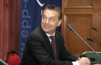 UNGARN: EU-Parlamentarier kritisieren Ungarns Regierung Orbán