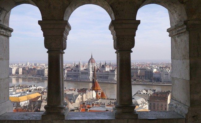 UNGARN: Klage gegen Budapests Bürgermeister fallen gelassen