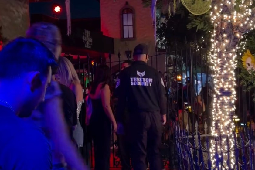 USA: 13 Verhaftungen in der berühmten Gay Bar The Abbey in West Hollywood USA: 13 Verhaftungen in der berühmten Gay Bar The Abbey in West Hollywood