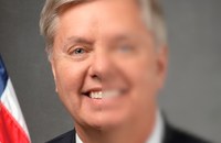 USA: Darf man einen queerfeindlichen Politiker outen?