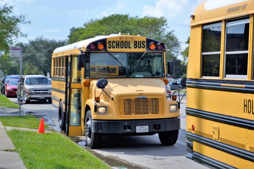 USA: Gericht blockiert Bidens Regelungen zum Schutz queerer Schüler:innen