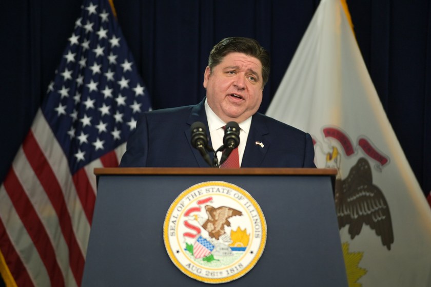 USA: Illinois richtet erste Hotline zur Rechtsberatung explizit für queere Menschen ein