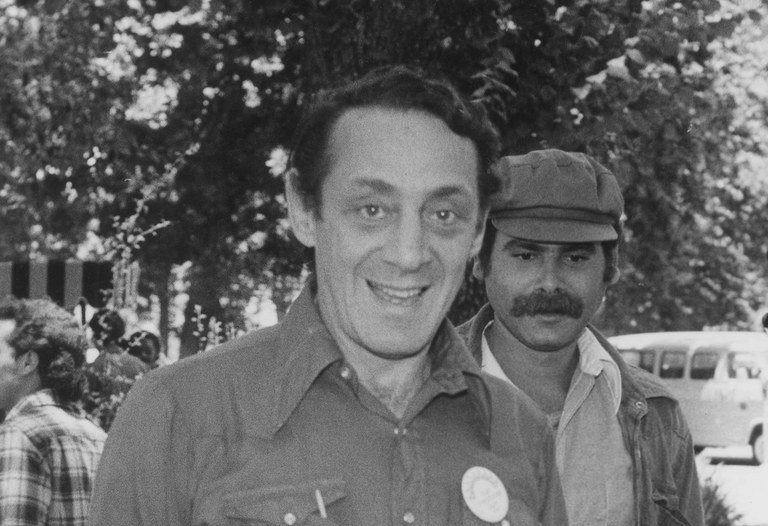 USA: Kalifornien drohte Schulbezirk mit 1.5 Millionen Dollar-Busse - weil sie Harvey Milk verunglimpfen