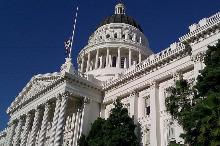 USA: Kalifornien stimmt über das endgültige Ende des Verbots der Ehe für alle ab