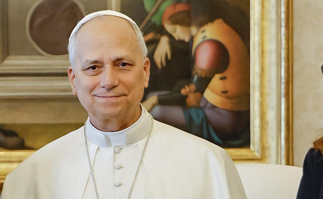 VATIKAN: Papst Leo eröffnet Kirchentreffen und fordert Gespräche über Reformen