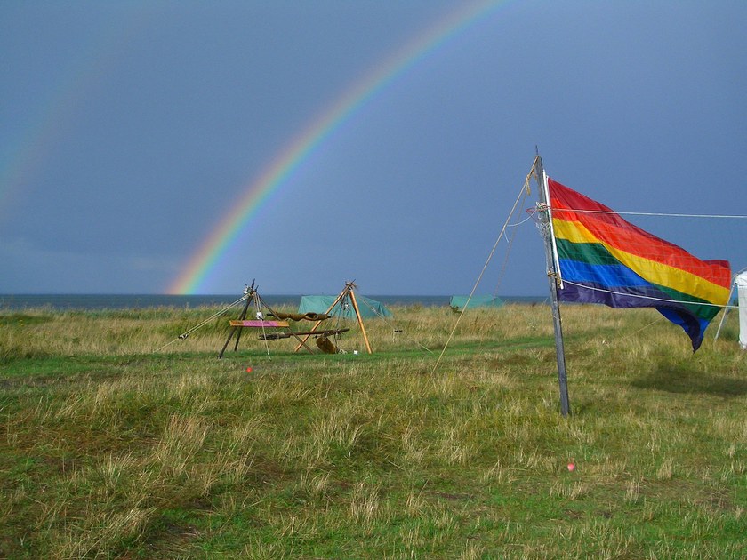 WELTWEIT: Christen wollen Pride Month durch Christlichen Monat ersetzen