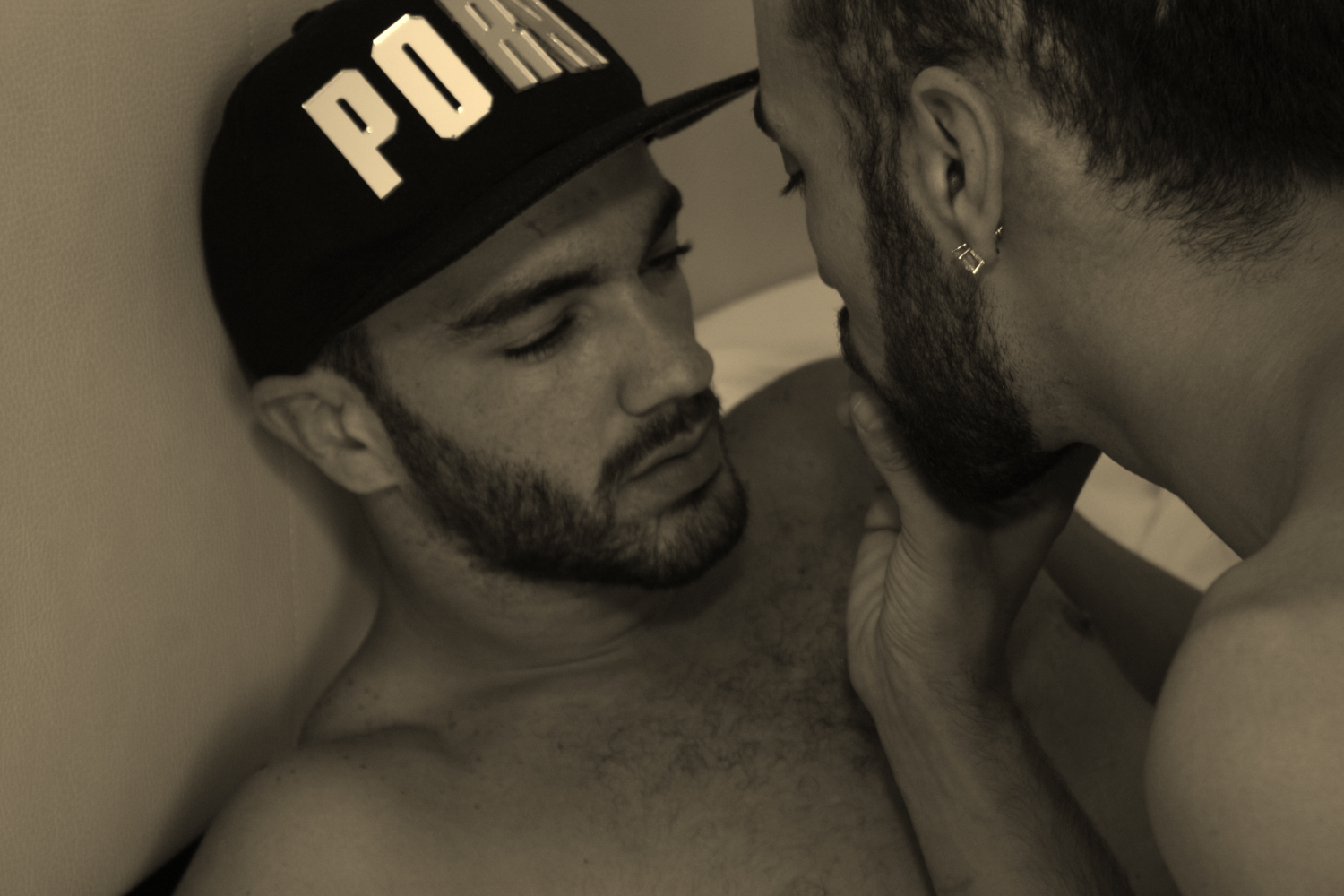 WELTWEIT: P*rnhub veröffentlicht die häufigsten Suchbegriffe — GAY.CH