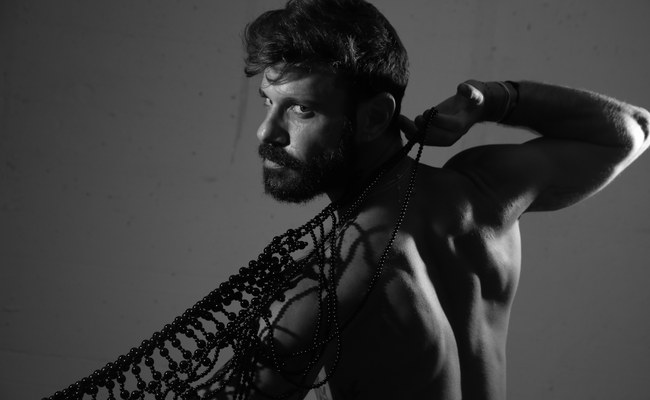 Yakir: Fresh Summer Vibes