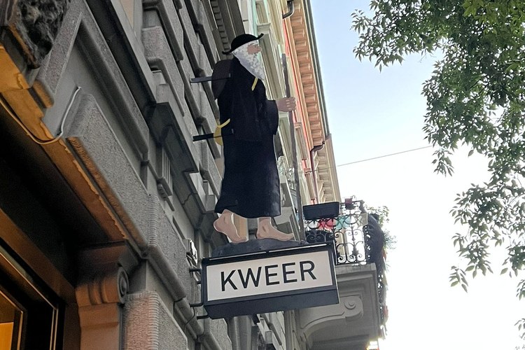 HISTORY: Die Geschichte einer der ältesten Gay Bars Europas wird mit dem Kweer weitergeführt