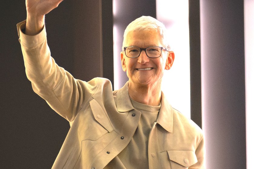 PORTRAIT: Tim Cook trat als CEO von Apple ab - was hat er für LGBTI+ erreicht?