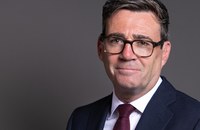 PORTRAIT: Was bedeutet der neue britische Premier für die LGBTI+ Community?
