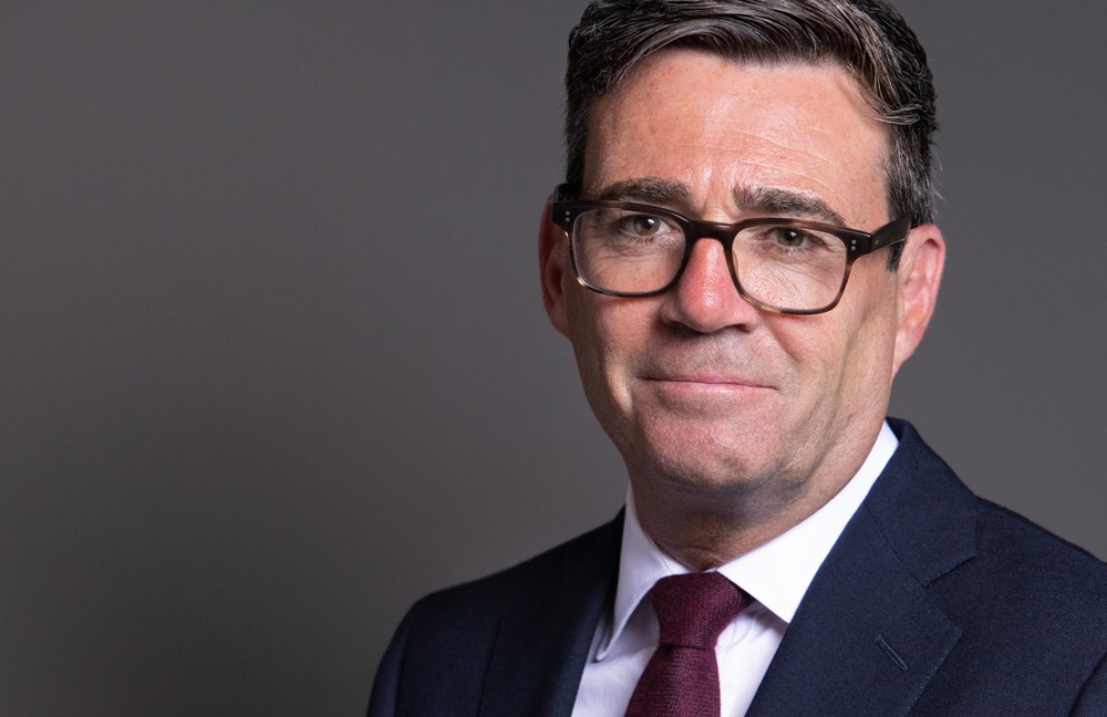 PORTRAIT: Was bedeutet der neue britische Premier für die LGBTI+ Community?