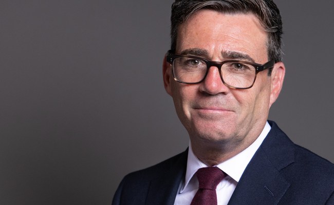PORTRAIT: Was bedeutet der neue britische Premier für die LGBTI+ Community?